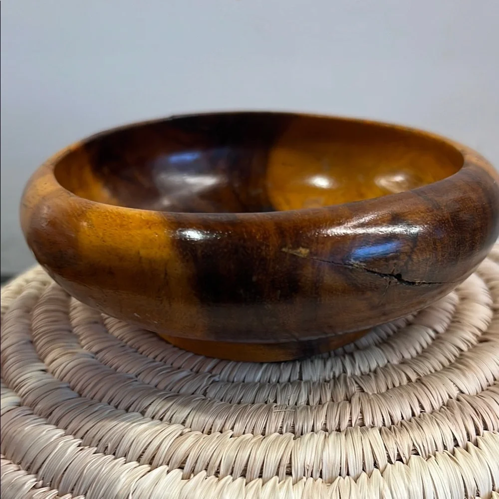 Brown Wooden Serveware Bowl with Natural Grain - Picture 6 of 8